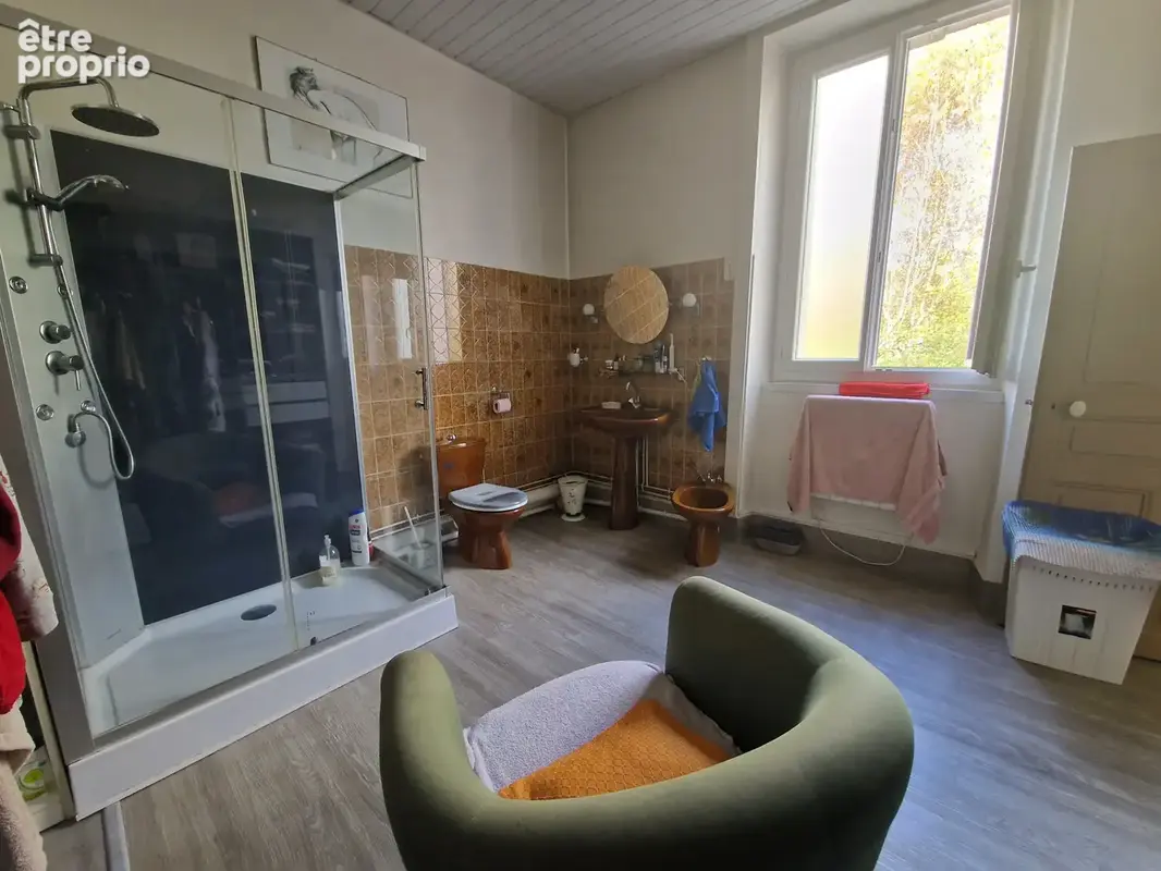 Maison de charme en pierres avec des espaces extérieurs très cosy. - photo 23