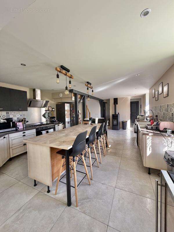 Maison à FOURCHAMBAULT