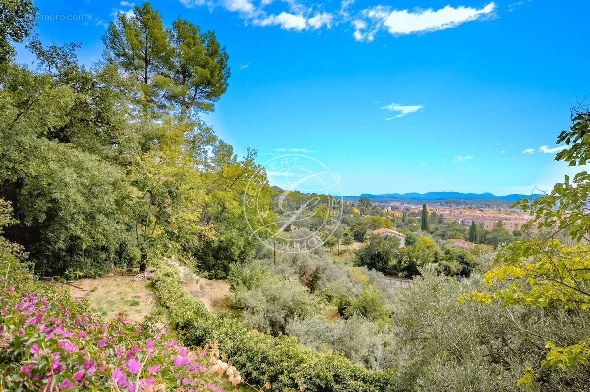 Maison à DRAGUIGNAN