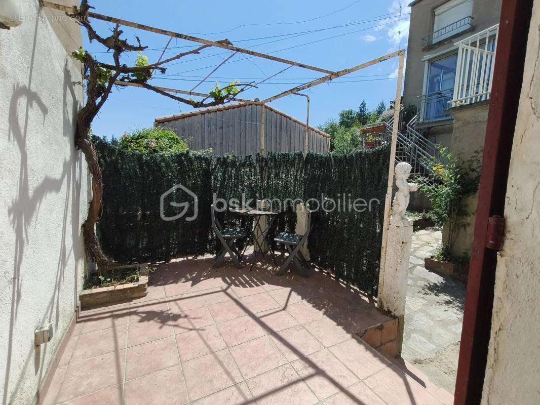  maison + studio indépendant refait à neuf avec terrasse & jardinet - photo 4