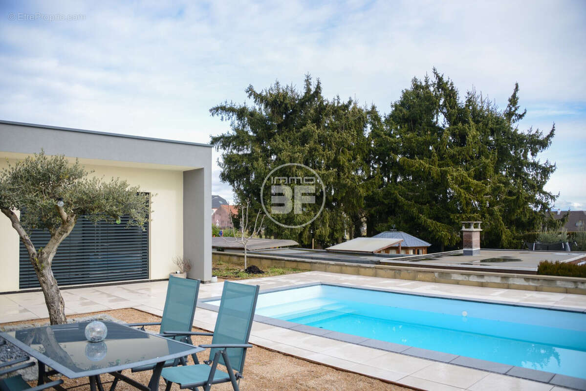 Maison à FOLGENSBOURG