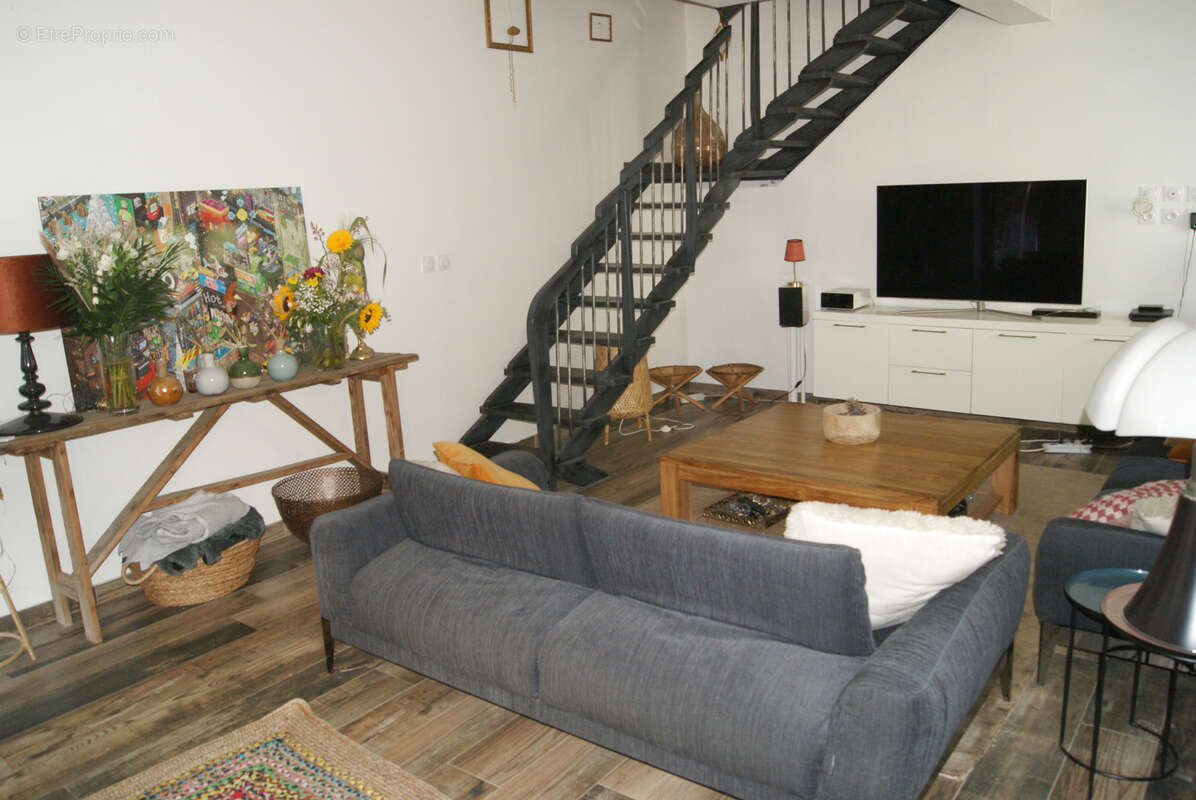 Maison à TIGNIEU-JAMEYZIEU