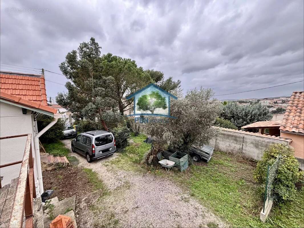 Appartement à MARSEILLE-15E