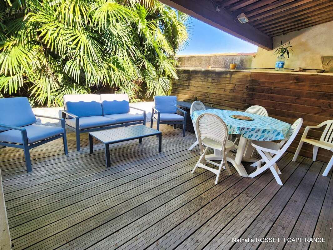 Maison à vendre 6 pièces LA GREVE SUR MIGNON (17)Maison de charme avec jardin paysagé et dépendance – 133 m² habitables sur 947  - photo 13