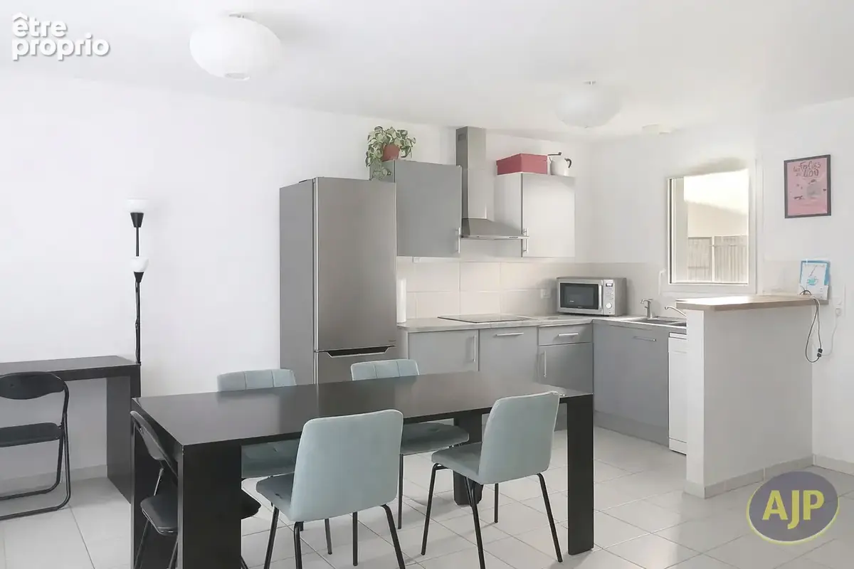 Maison récente de 2016 avec jardin clos - 4 pièces 78 m2 - photo 2