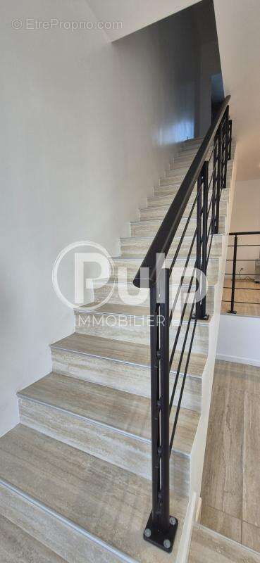 EMPLACEMENT PRISÉ : Charmante maison de 3 chambres à deux pas de la plage de Wimereux ! - photo 3