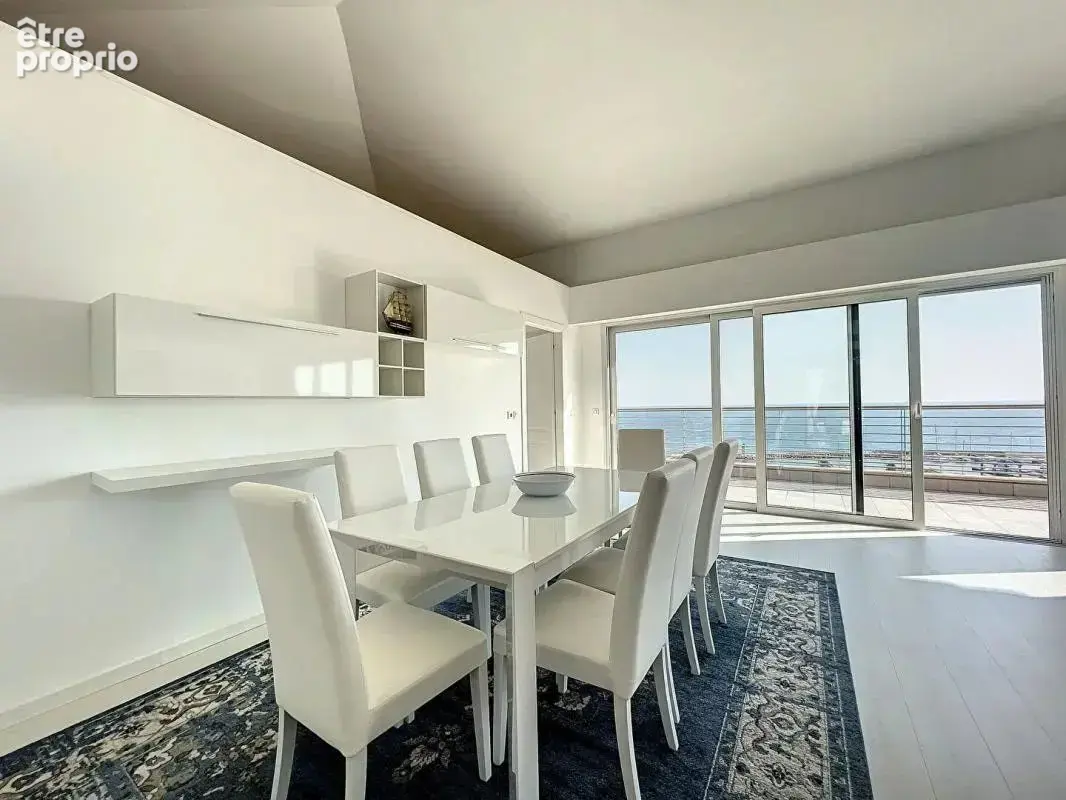 Menton, quartier garavan: 4 pieces de 130 m2 avec terrasse de  50 m2 et vue mer panoramique - photo 5