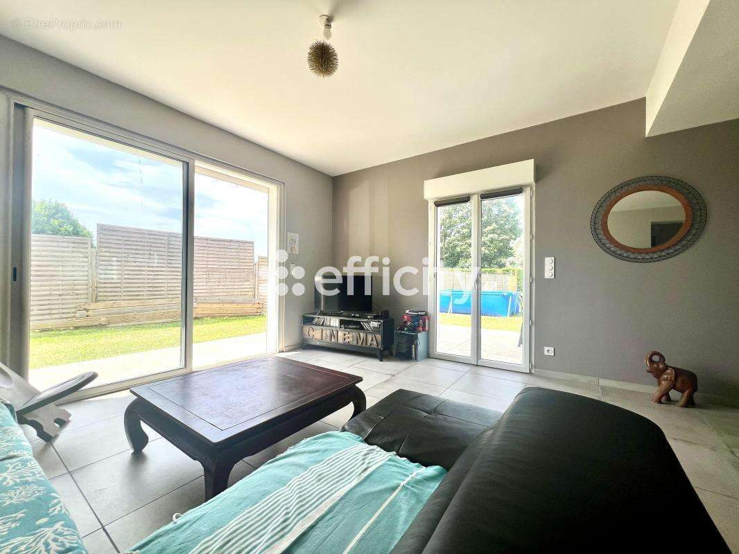 Maison à SAINTE-HELENE