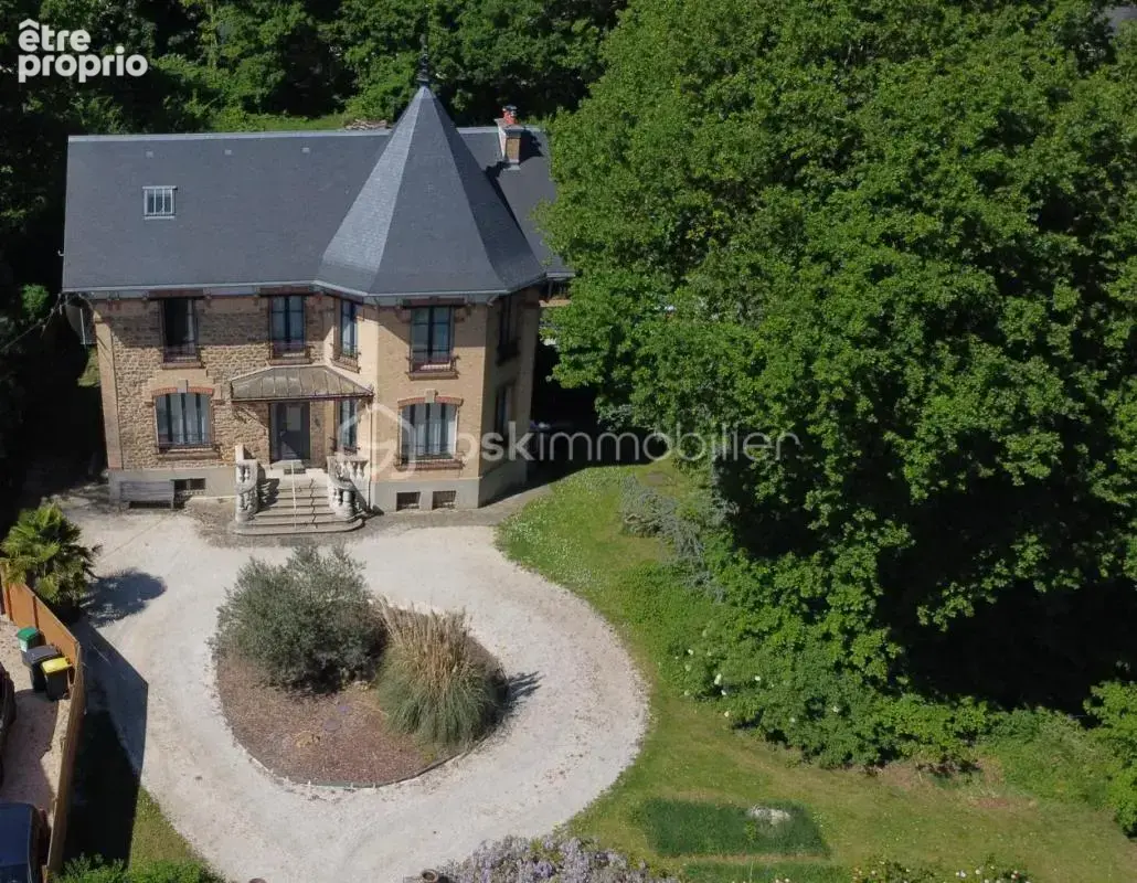 Maison de prestige des années 1920, développant 280 m² habitables à 5 minutes de Brie-Comte-Robert - photo 1