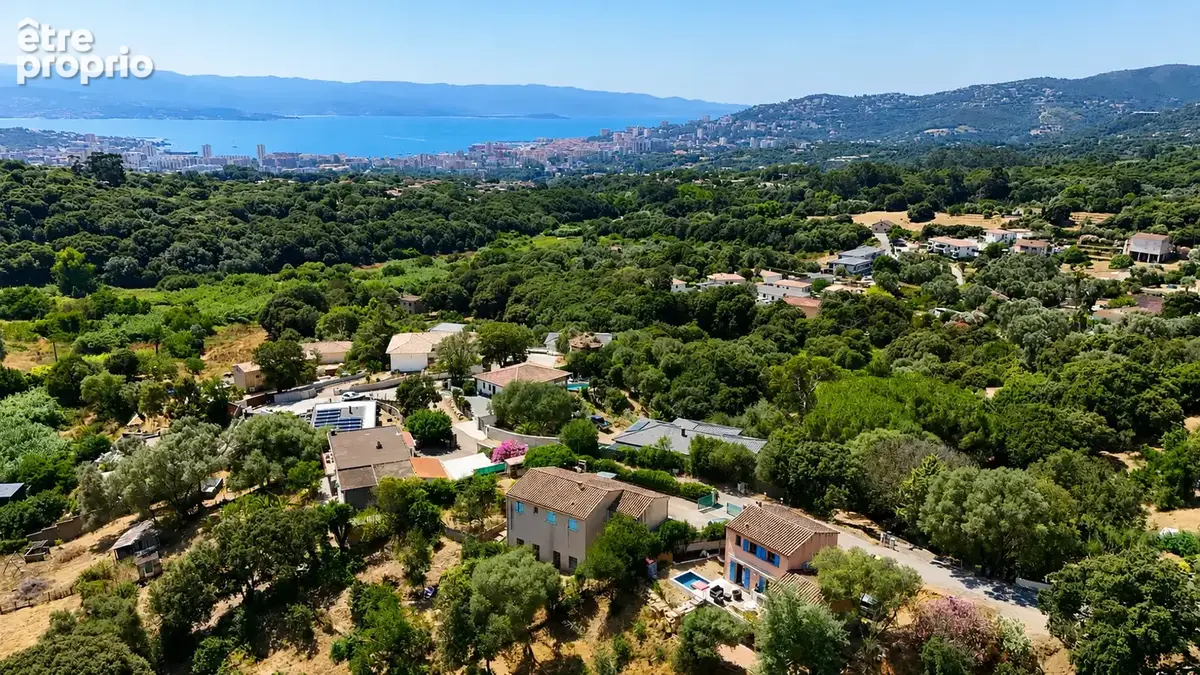 Maison à ALATA