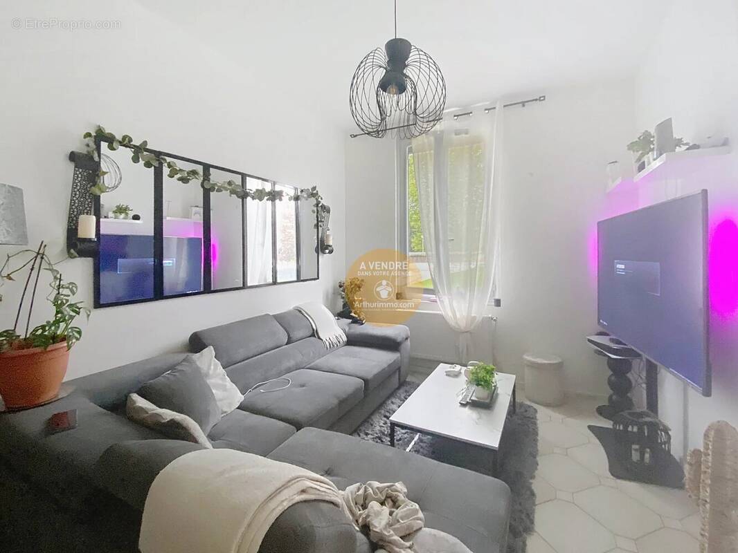 Maison à MONTATAIRE