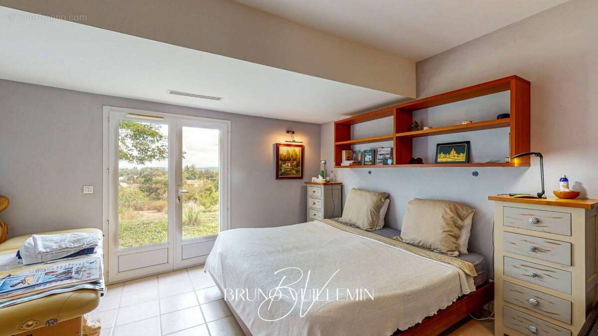 Maison à LEZIGNAN-CORBIERES