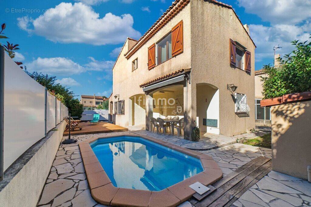 Maison à MARSEILLE-10E