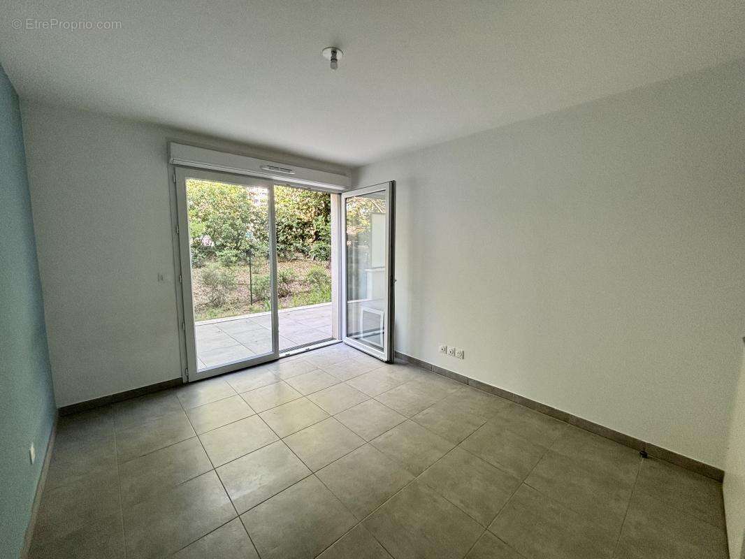Appartement à MARSEILLE-9E