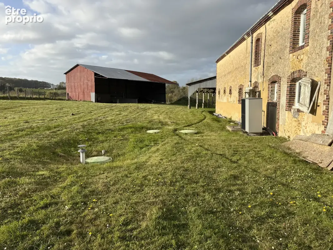 Proximité de La Ferté-Bernard, en bout de chemin, ancienne ferme restaurée - photo 10