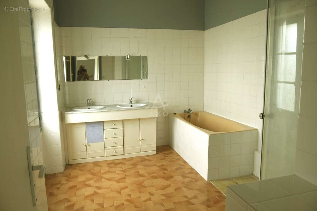 Maison à BEAUFORT-EN-VALLEE