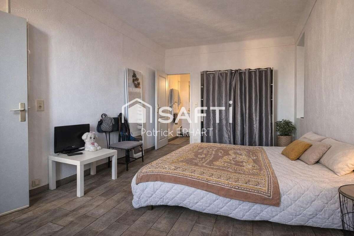 Photo 4 - Appartement à ROQUEBRUNE-SUR-ARGENS