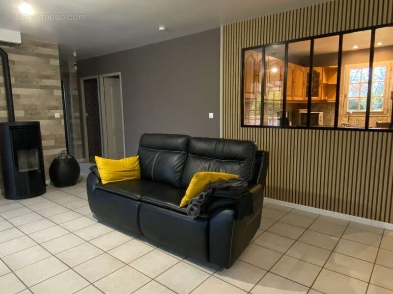 Maison à SAINT-GERMAIN-DE-LIVET