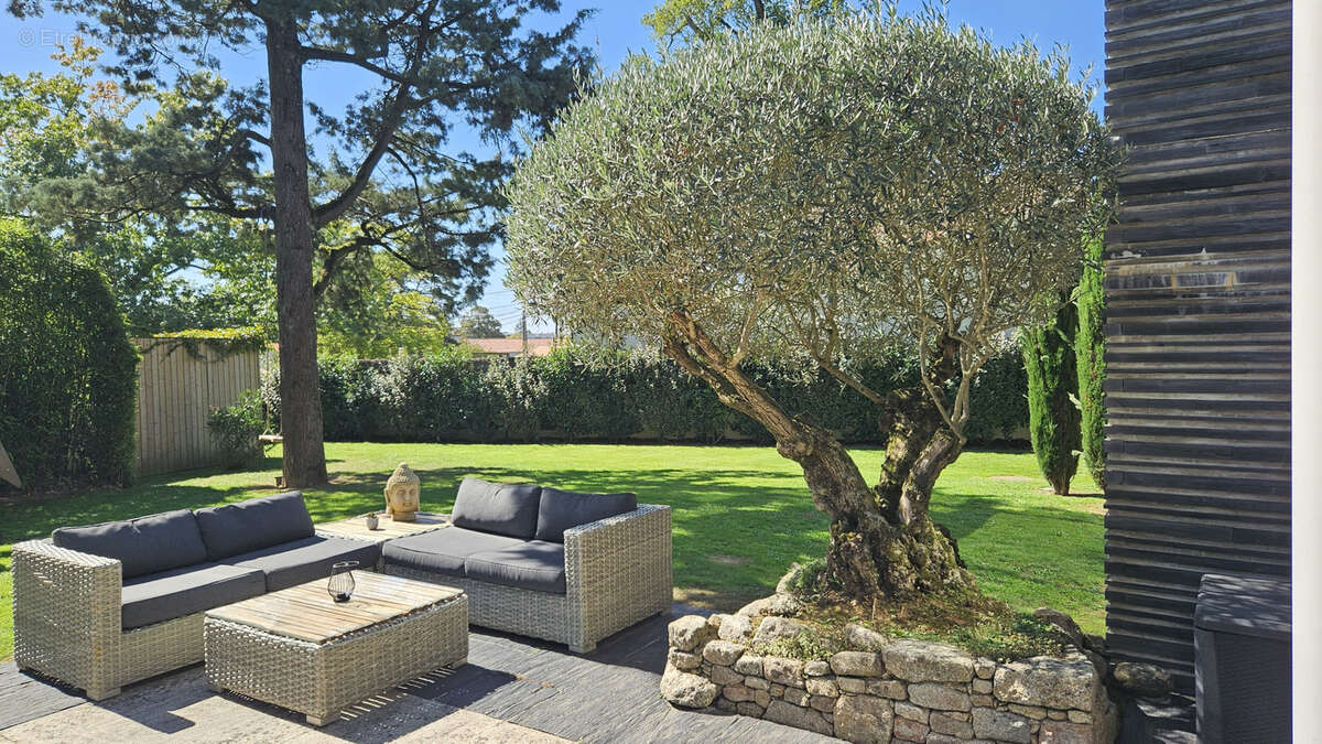 Propriété d'exception avec piscine intérieure et parc arboré - photo 5