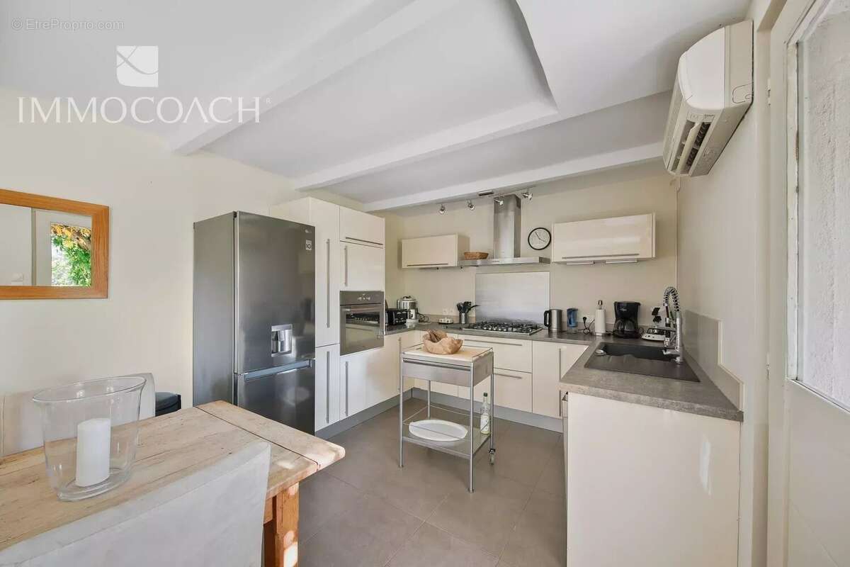 Maison à COLLOBRIERES