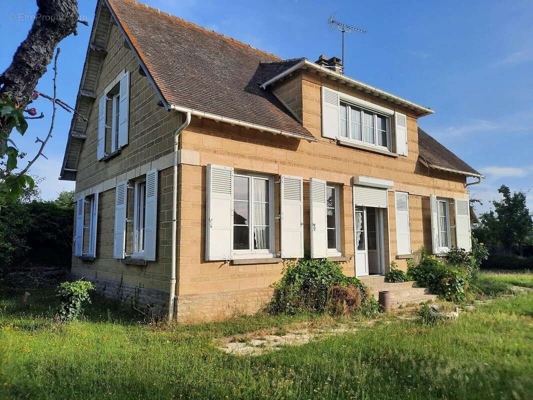 4873 - maison 123m² + hangar 300m² + garage - terrain 2000m² - photo 16