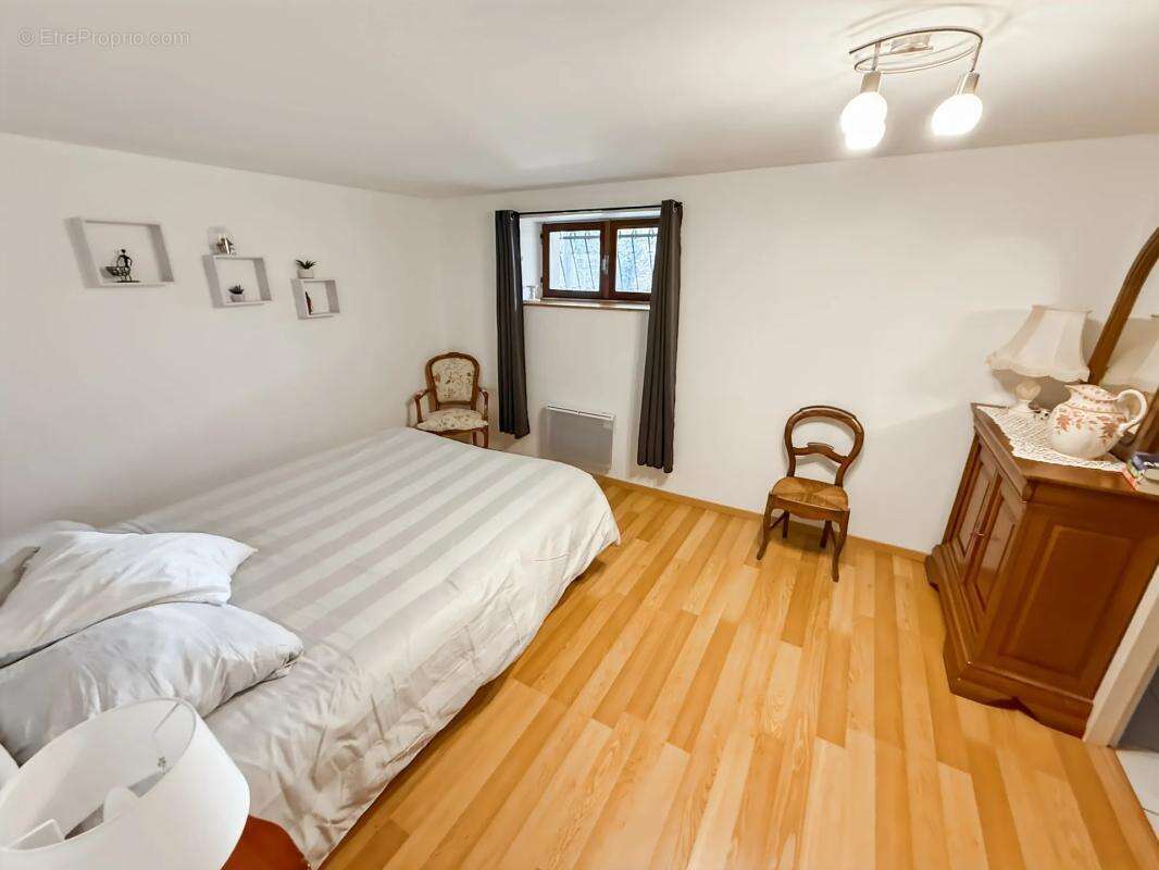 Maison à TARASCON-SUR-ARIEGE