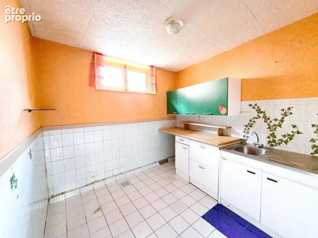 *** local commercial + maison a renover en centre ville - billom 63160 *** - photo 4