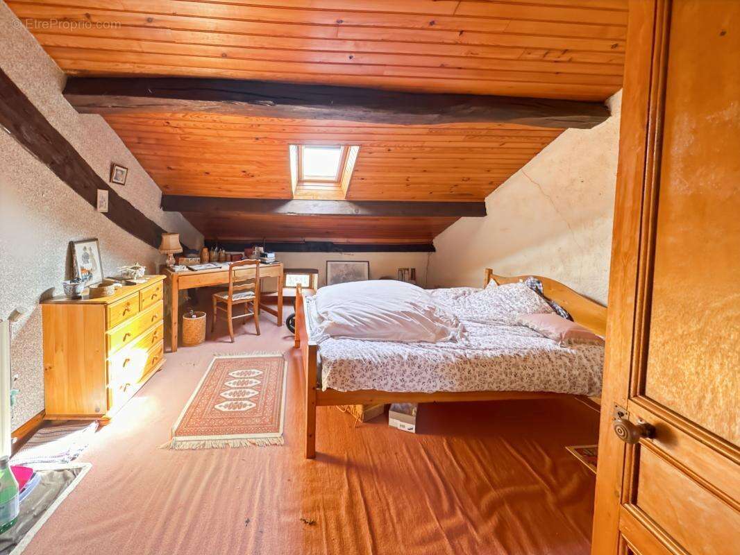 Maison à SAINT-JEAN-D'ATAUX