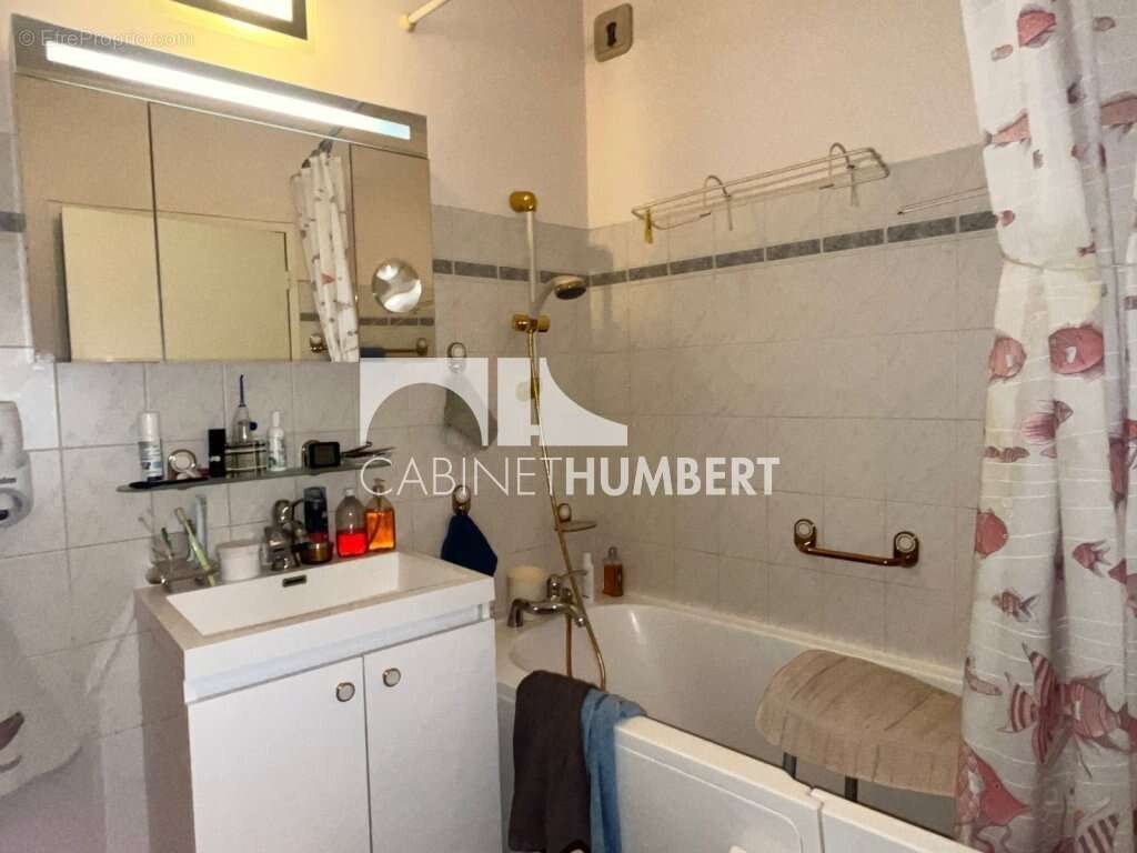 Appartement à SAINT-ETIENNE