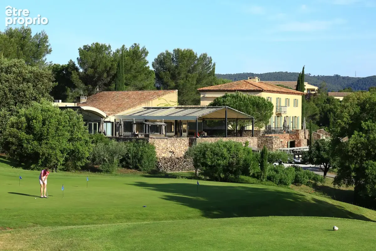 Magnifique villa à vendre au sein du domaine 4 étoiles « Domaine de St-Endréol Golf & Spa ». - photo 33