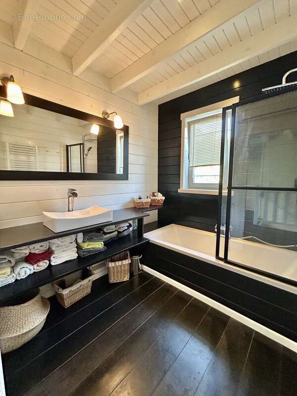 Maison à VILLENEUVE-DE-LA-RAHO