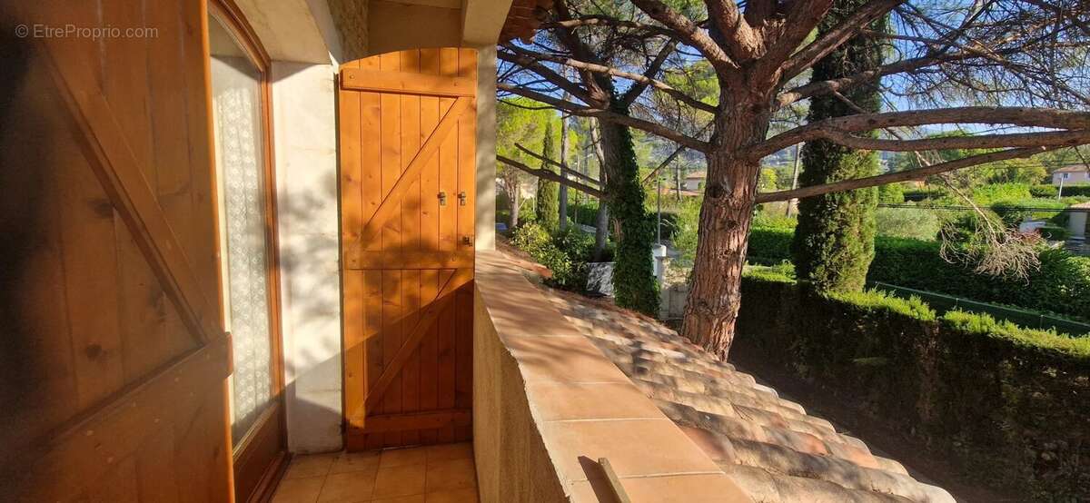 Maison à PEYMEINADE