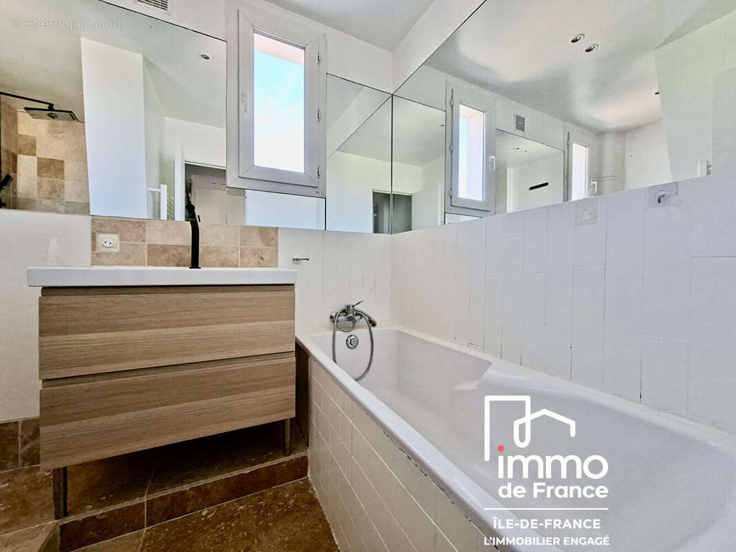 Appartement à LE CHESNAY