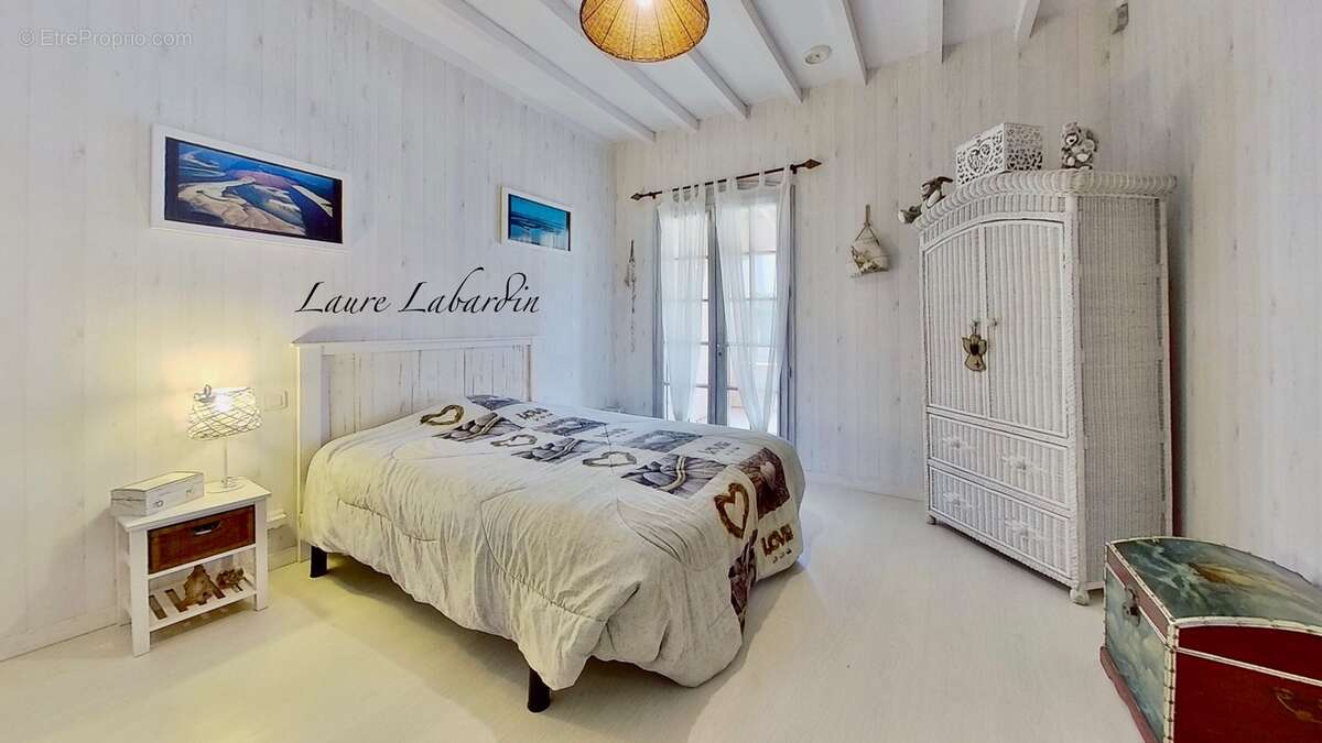 Maison en pierre de 155m2 - 4 chambres - à BIRAC SUR TREC (47) - photo 11