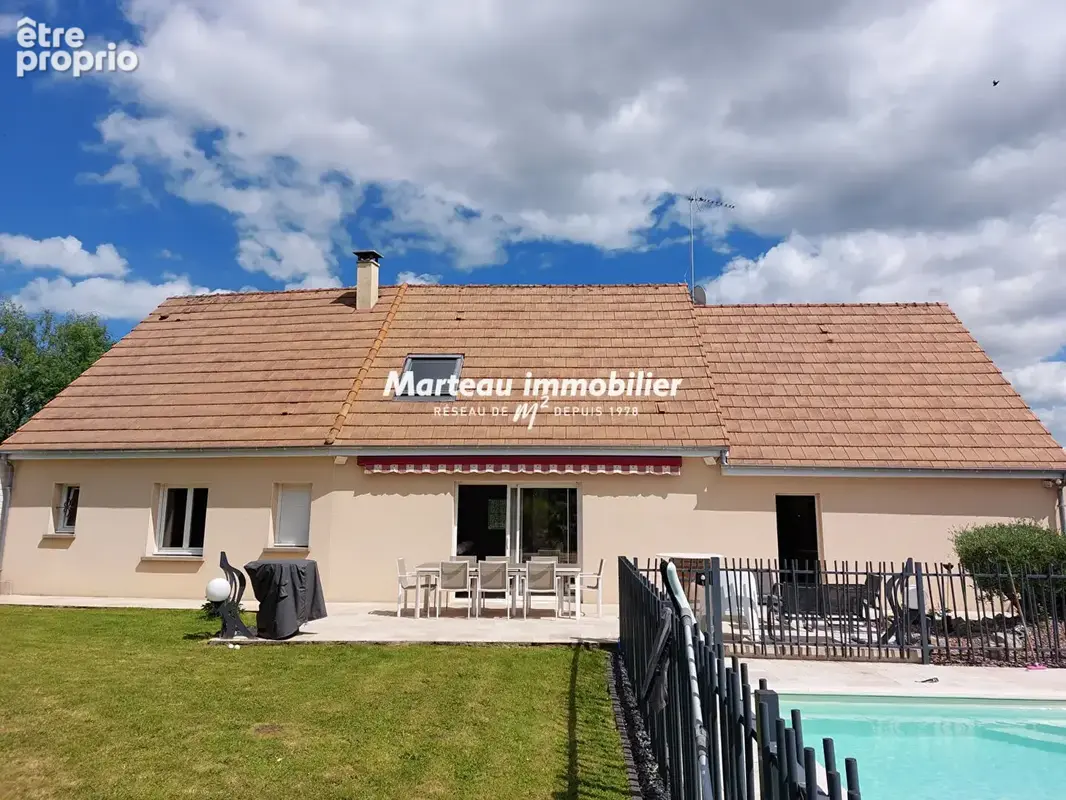 Maison à LA BAZOGE