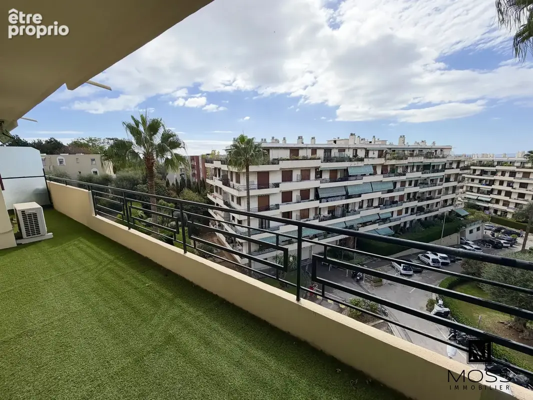 Nice Ouest - 2 pièces - avant dernier etage - terrasse -cave - photo 2