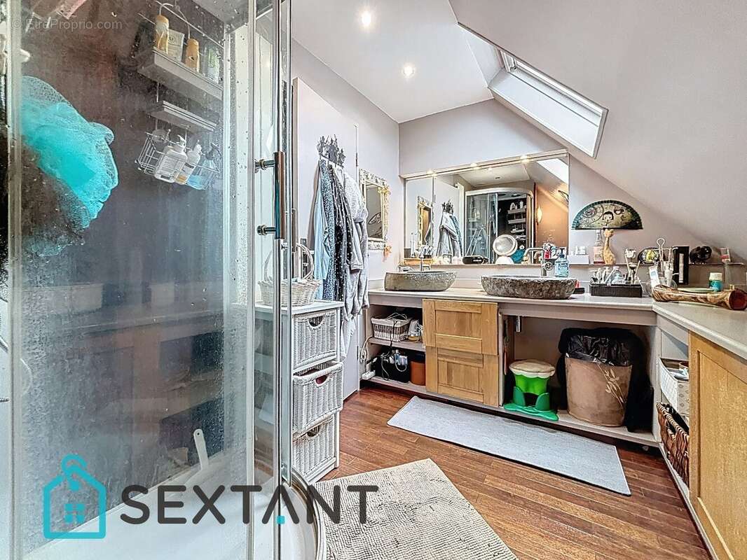 Maison à QUEVREVILLE-LA-POTERIE