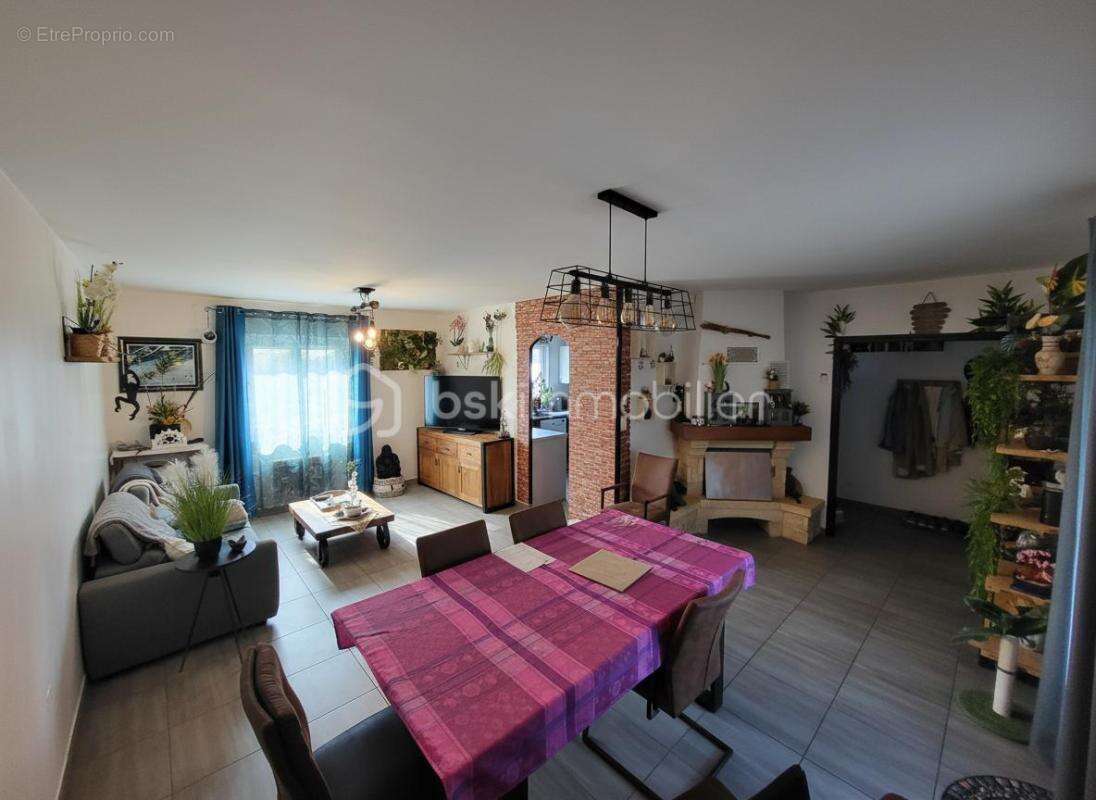 PROCHE D'ANDUZE Maison DE PLAIN PIED AVEC 3 chambres + Garage + Dépendance à aménager – - photo 3