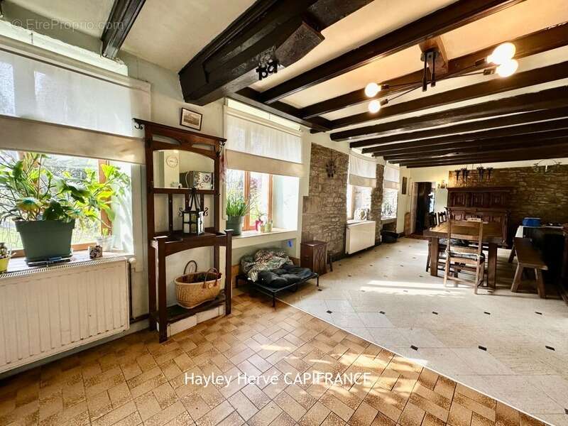 Maison à PERCY