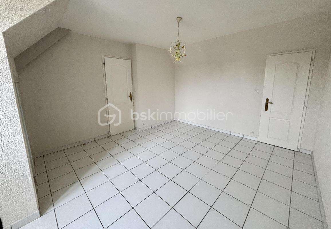 Maison à BALLAN-MIRE