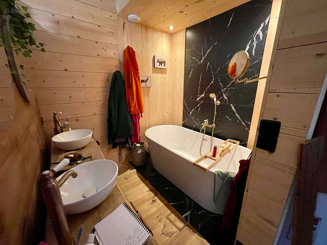 Maison à SAINT-MELOIR-DES-ONDES