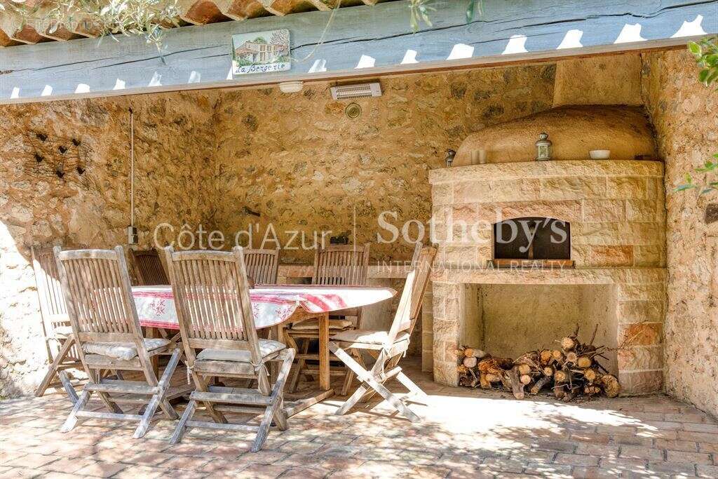 Mas provençal rénové en pierre avec piscine et jardin paysager, à 40 min de Cannes - photo 10