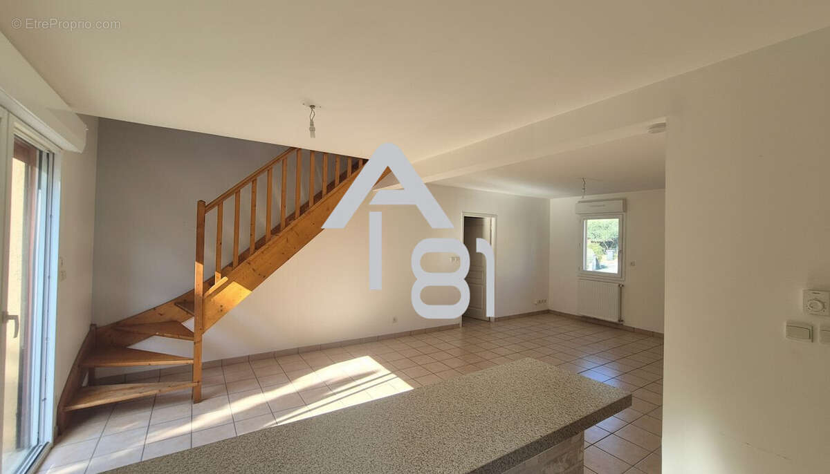 Maison à LESCURE-D'ALBIGEOIS
