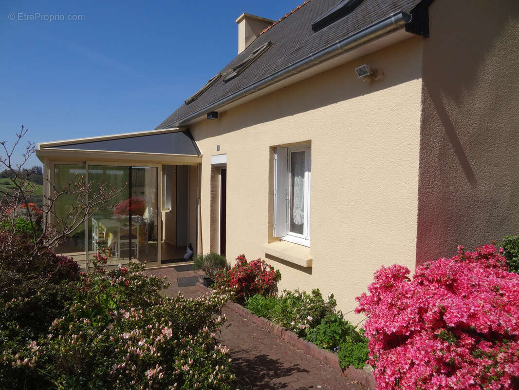 Maison à ROSTRENEN