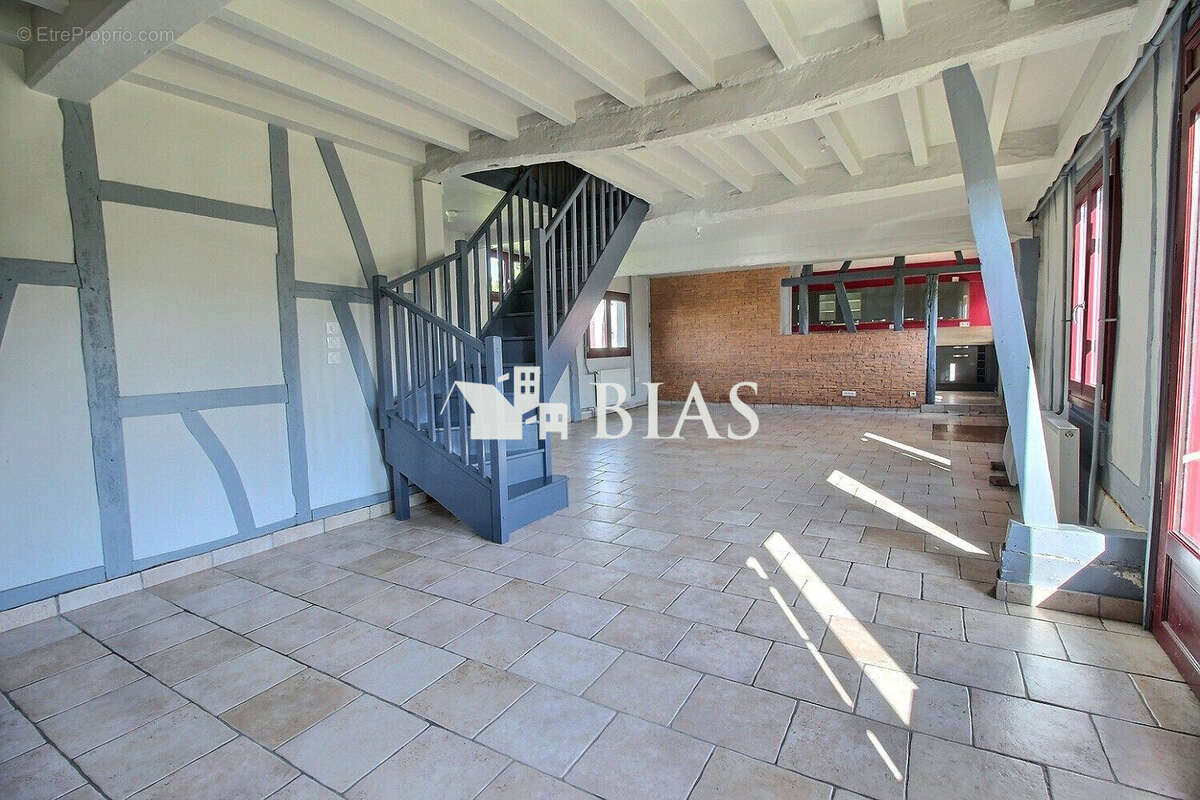 Maison à ROCQUEMONT