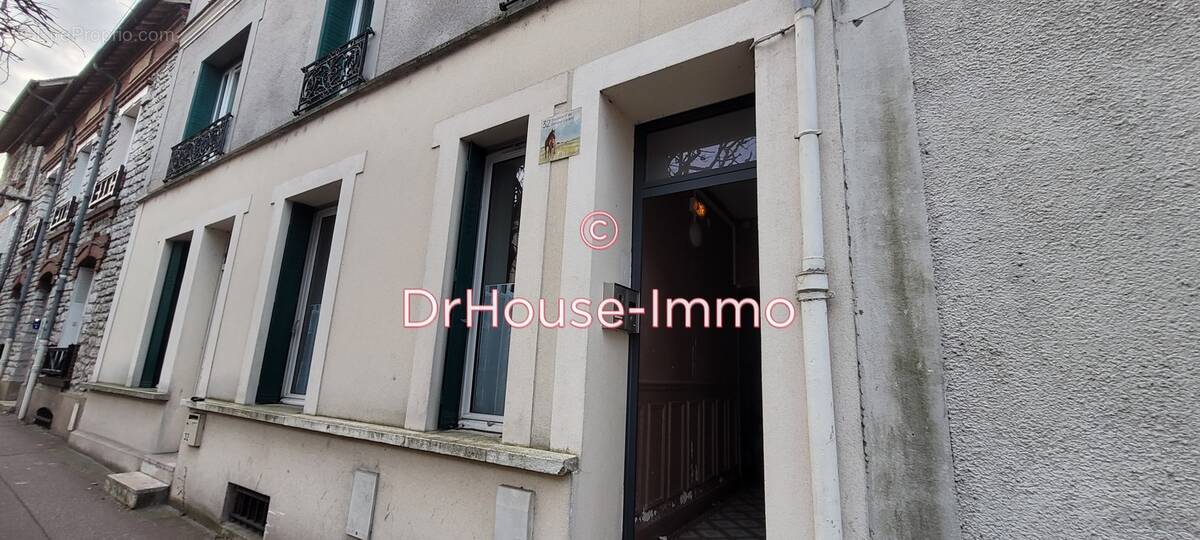 Appartement à FONTAINEBLEAU