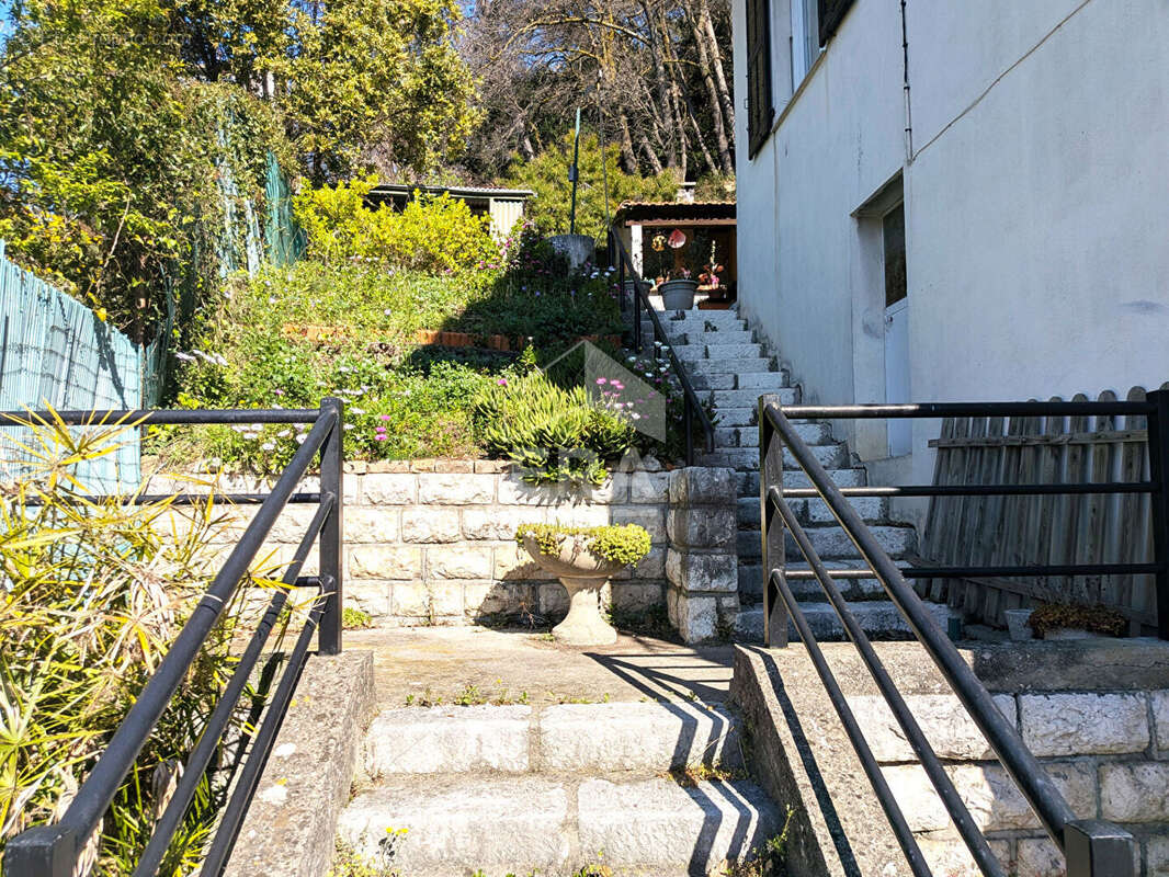 Maison à CAGNES-SUR-MER