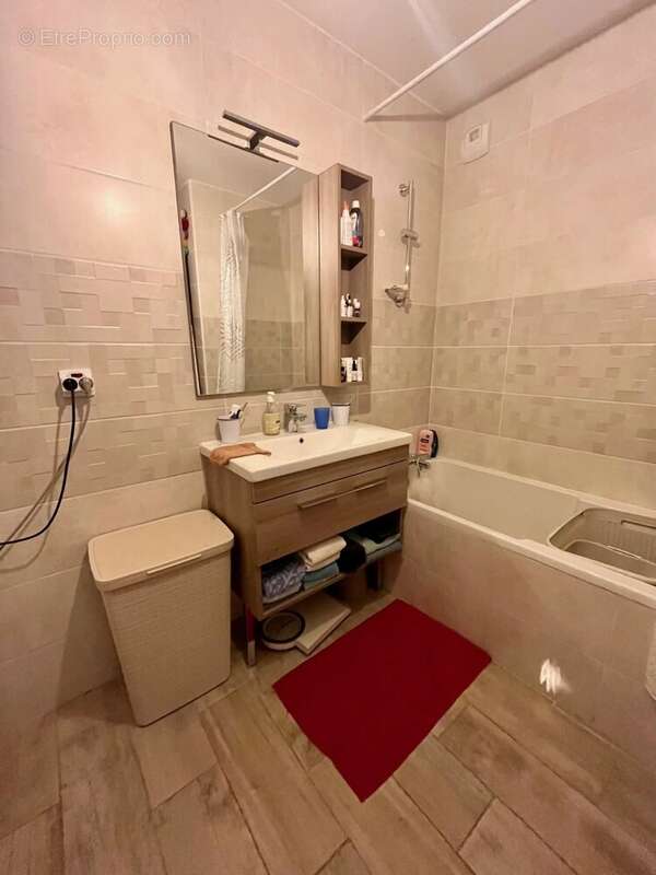 Appartement à HYERES