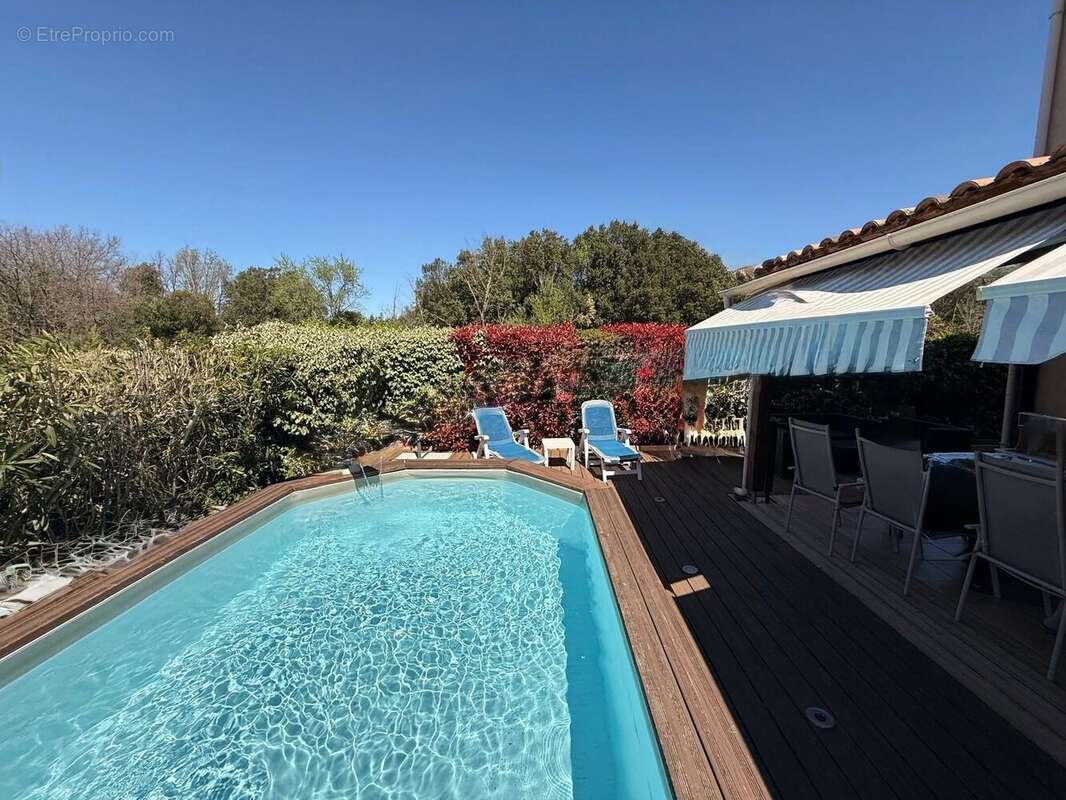 Maison à POURCIEUX