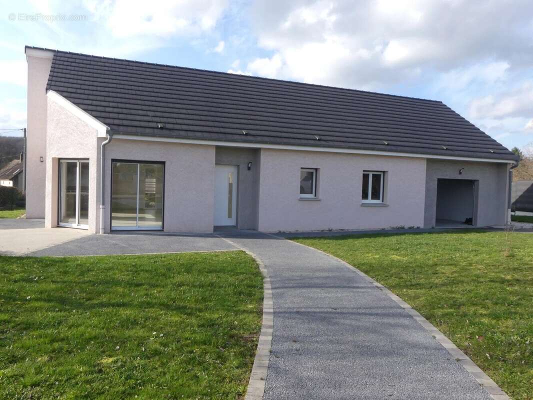 Maison à SAINT-FIRMIN
